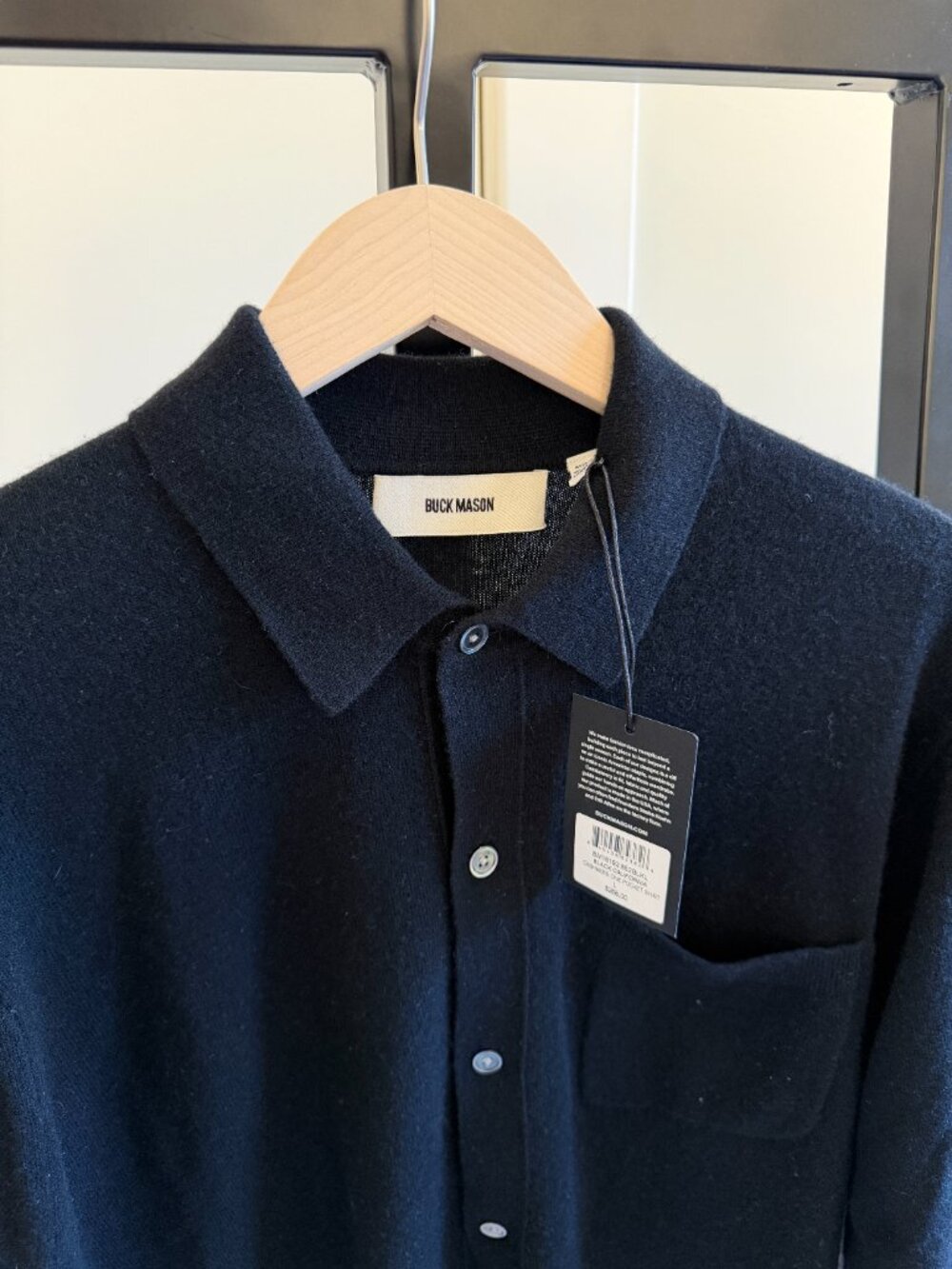 Buck Mason Mens NWT Black California Cashmere Collared Cardigan Size L - Picture 4 of 6